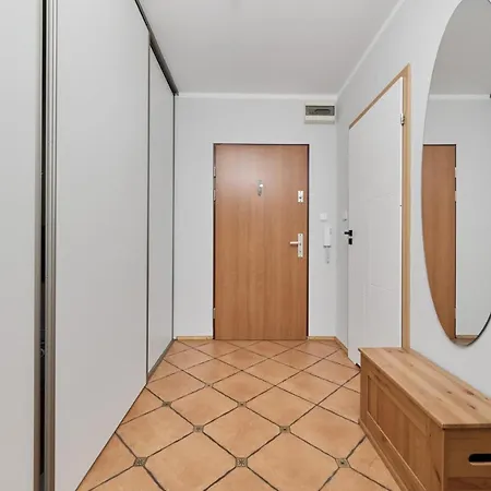 Convenient Apartment Mosiezna 7 By Noclegi Renters Wroclaw Exterior photo