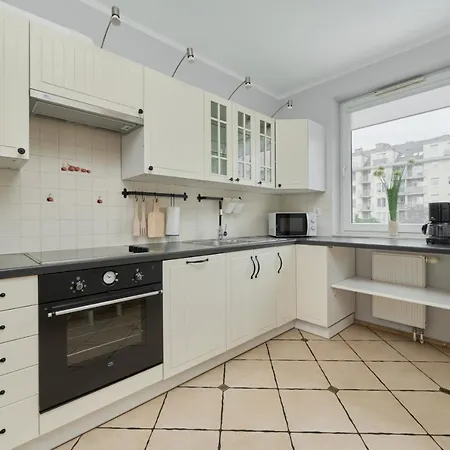 Convenient Apartment Mosiezna 7 By Noclegi Renters Wroclaw Exterior photo