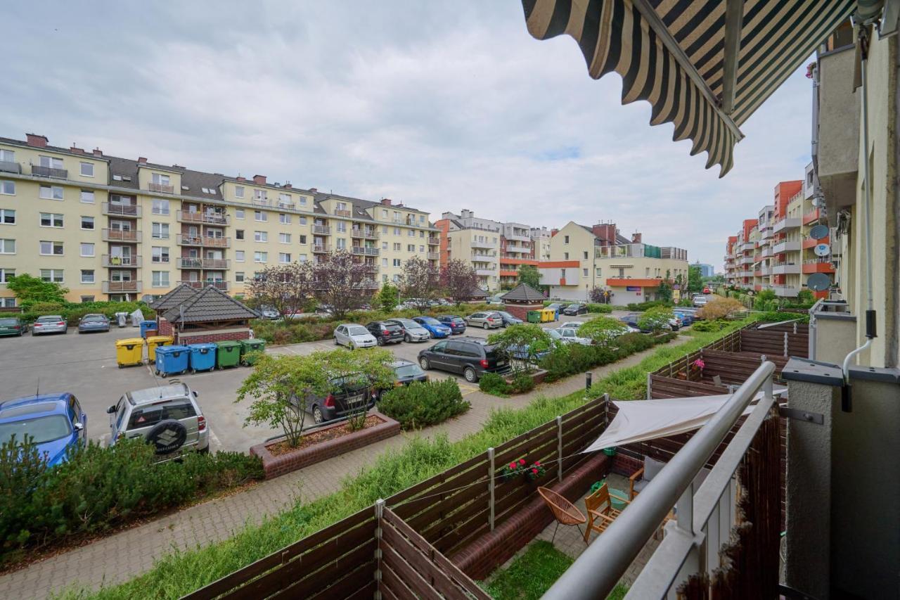 Convenient Mosiezna 7 By Renters Apartment *